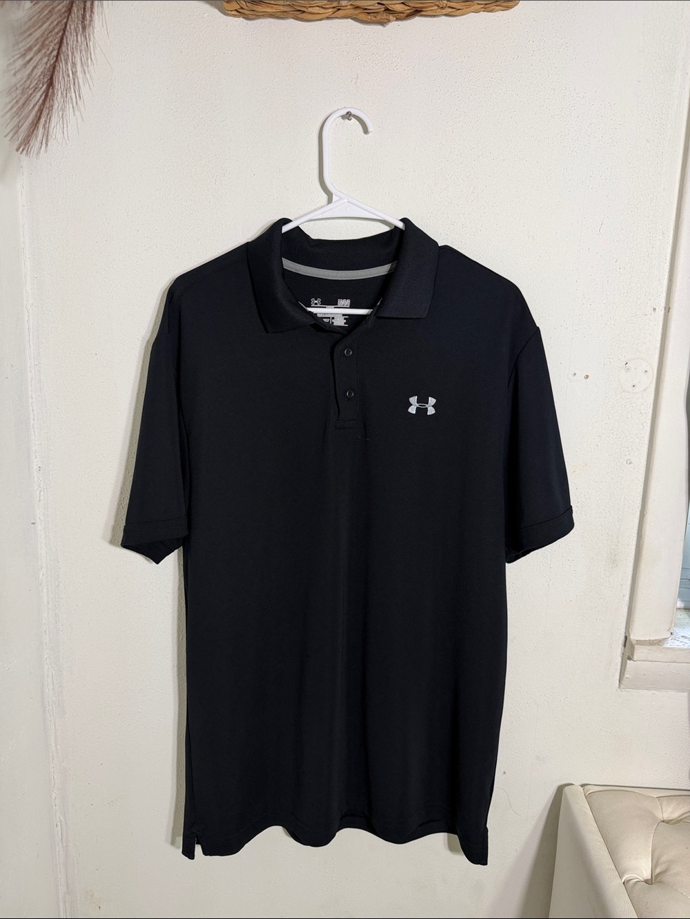 Under Armour Black Men’s Polo with Silver Logo